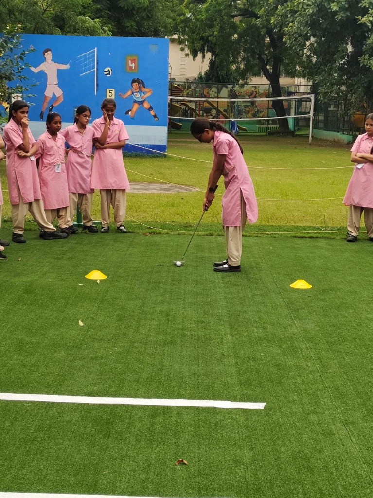 School Putting & Target Cone Drill