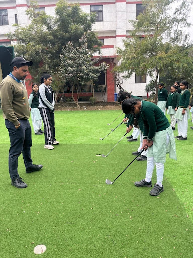 Outdoor Golf Facility
